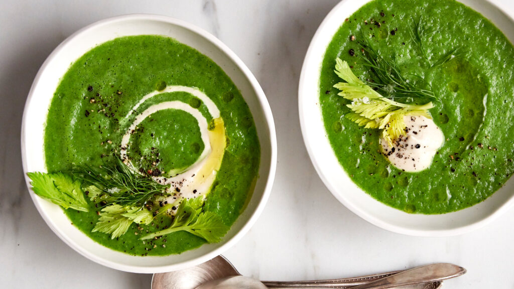 High-Protein Soup Recipes For Weight Loss: Broccoli And Cashew Soup