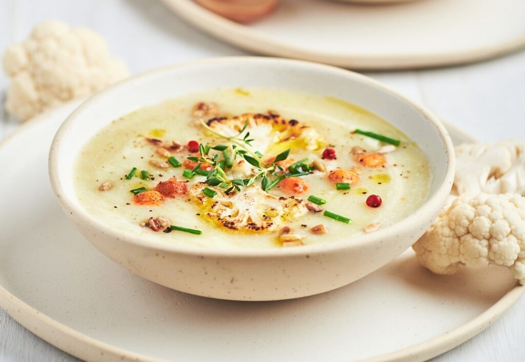High-Protein Soup Recipes For Weight Loss: Cauliflower And Chickpea Soup