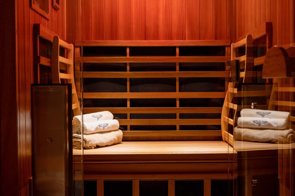 How Did Kelly Clarkson Lose Weight, Kelly Clarkson' weight loss story: Infrared saunas