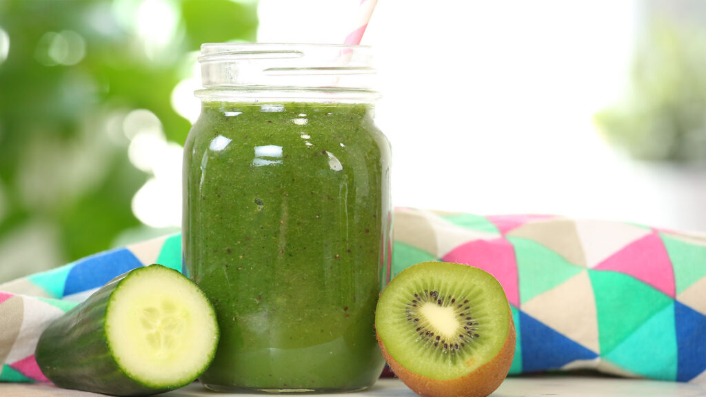 Low-Sugar Smoothies, Kiwi and Cucumber Smoothie