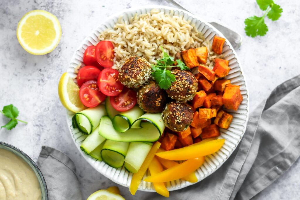 Healthy Meal Prep For Weight Loss: Falafel Bowls with Tahini Sauce